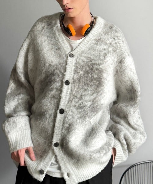 【Classical Origin】「まるで毛布。」モヘアライクシャギー素材Vネックカーディガン／Mohair-Like Shaggy Knit V-Neck Cardigan co0780003