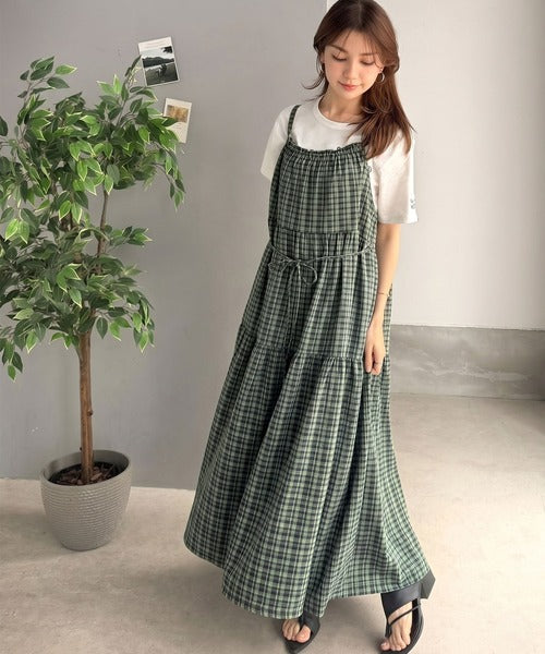 甘さは、さりげなく仕込むくらいがいい。チェックティアードバックリボンキャミロングワンピース ce1070218