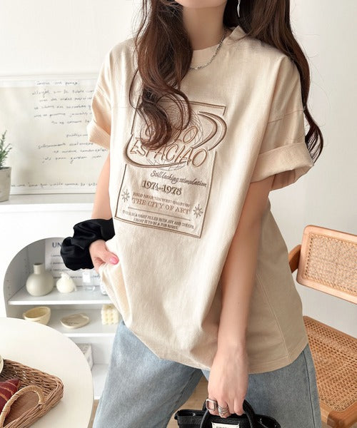 《JaVaジャバコラボ》シンプル派にも推したい！綿100％グラフィック刺繍Tシャツ（半袖） jv1050356