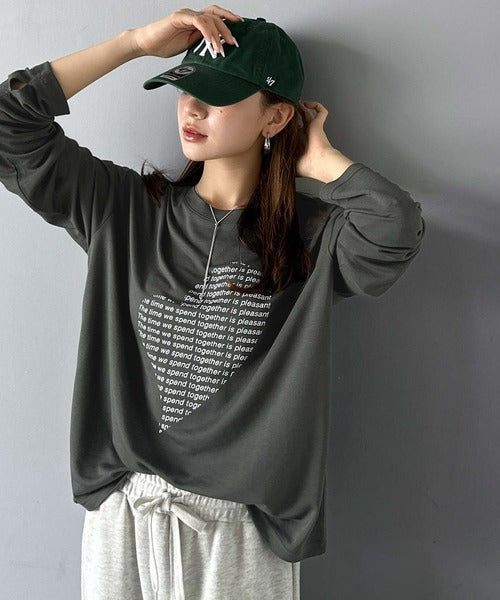【mily bilet】 ハートが映える♪大人カジュアルMIX◎ハートグラフィック指穴ロングTシャツ mi1029154