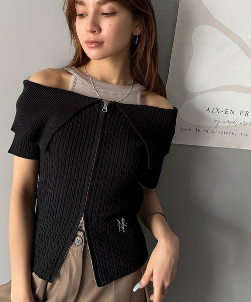 【mily bilet】抜け感レディースタイル。ロゴ刺繍オフショル２WAYダブルジップケーブル柄サマーニット（半袖） mi1029121