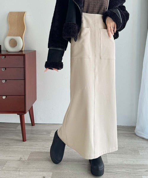 女性らしい上品シルエット。前後2wayサスペンダー付きタイトスカート（ロング丈・セットアップ可） ce1240047
