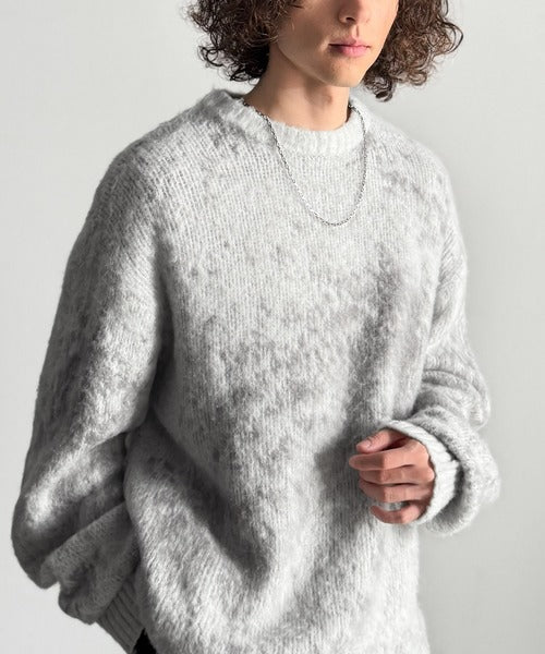 【Classical Origin】「まるで毛布。」モヘアライクシャギー素材クルーネックセーター／Mohair-Like Shaggy Knit Crew Neck Sweater co0780002