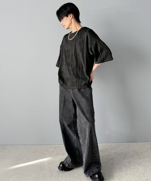 涼しくキマる、大人のリラックス。オーバーサイズウェーブ柄ジャガード半袖Ｔシャツ（メンズ） cm1010429