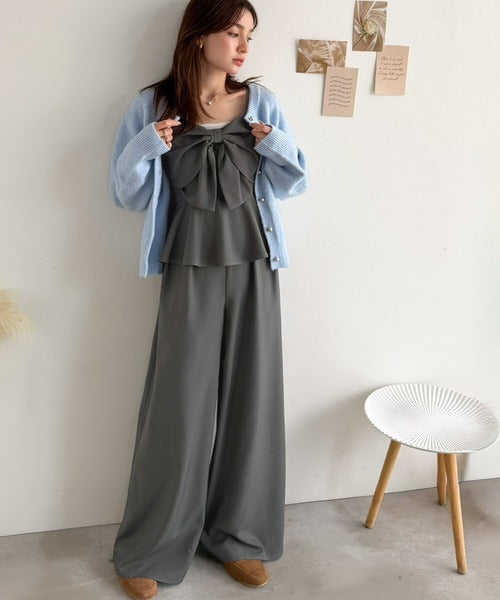【mily bilet】ひと目で恋して、一枚で華やぐ♪ビッグリボンペプラムサロペット mi1019170