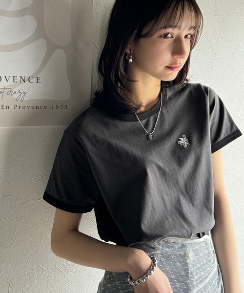 【sustaina+】デイリースタイルをアップデート。オーガニックコットン混 綿100％胸刺繍リンガーTシャツ ce1260400