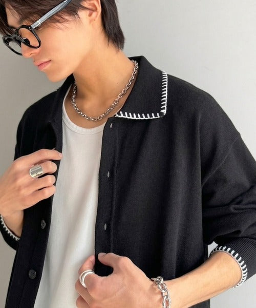 《JaVaジャバコラボ》さりげない配色で着こなしに差を。ステッチ配色ショート丈ニットシャツ jo1150087