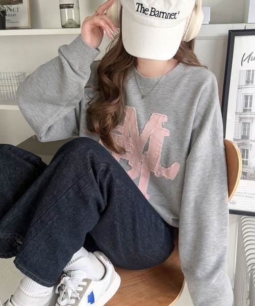 【mily bilet】ラフなシルエットに、遊び心をプラス。デニムフリンジワッペン使い裏毛スウェット(長袖)(ドットあり) mi1329132