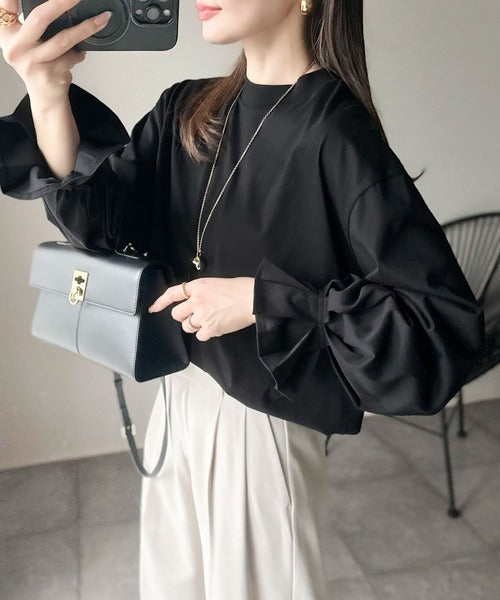 ひとさじの甘さ。微光沢仕立て、シルケット加工ハイネックキャンディスリーブTシャツ（長袖） ce1020306