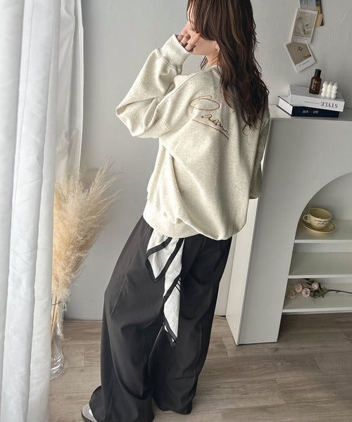 シーズンムード漂う。バック刺繍ロゴ裏起毛スウェットプルオーバー ce1260248
