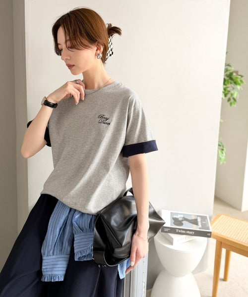 《JaVaジャバコラボ》大人の色魅せ、軽やかに映える。綿100％ 胸刺繍入り 袖配色切り替え Tシャツ（半袖） jv1330106