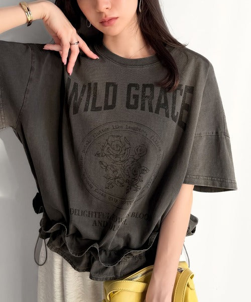 【mily bilet】甘辛バランスが叶う！綿100％ゆるシルエット裾ドロストフリルプリントTシャツ mi1329075