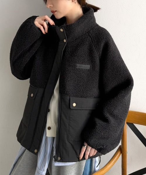 《JaVaジャバコラボ》暖かく包み込む、私のもこもこちゃん♪異素材MIXボア×ナイロン切替スタンドカラージャケット jv1240139