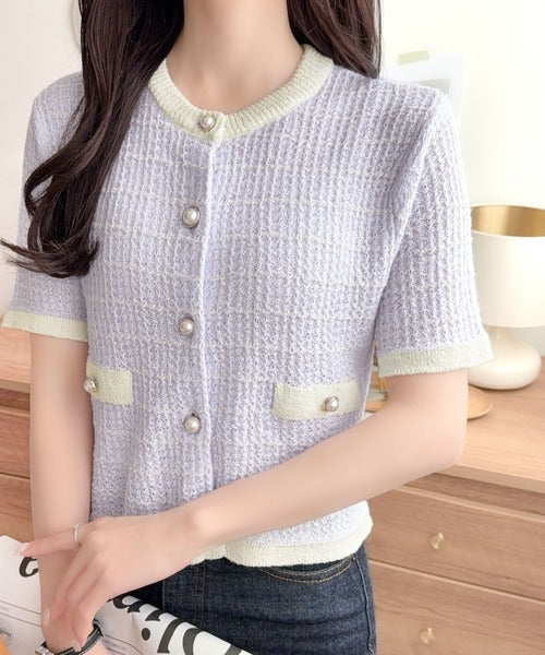 【mily bilet】さりげない華やぎで品よく可愛い♪パール釦ツイード編みロゴプレート付ニットカーディガン（半袖） mi1359057