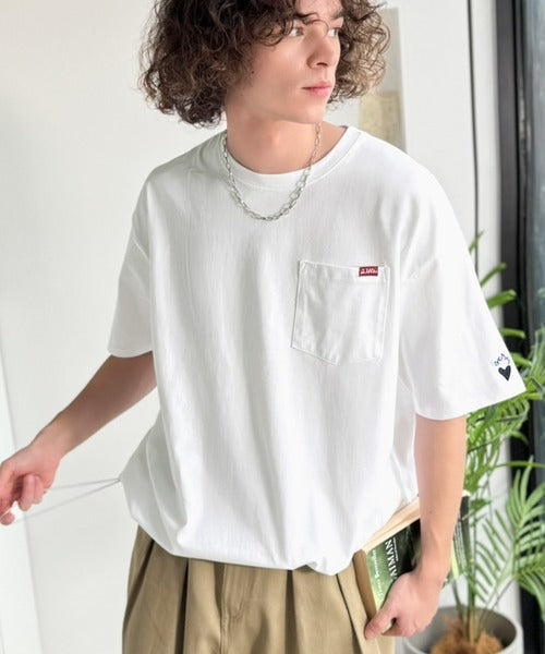 《JaVaジャバコラボ》男女でお揃いできちゃう！バックプリントで差がつく個性派T♪ 裾スピンドル フロッキーバックプリントビッグTシャツ jv1260543