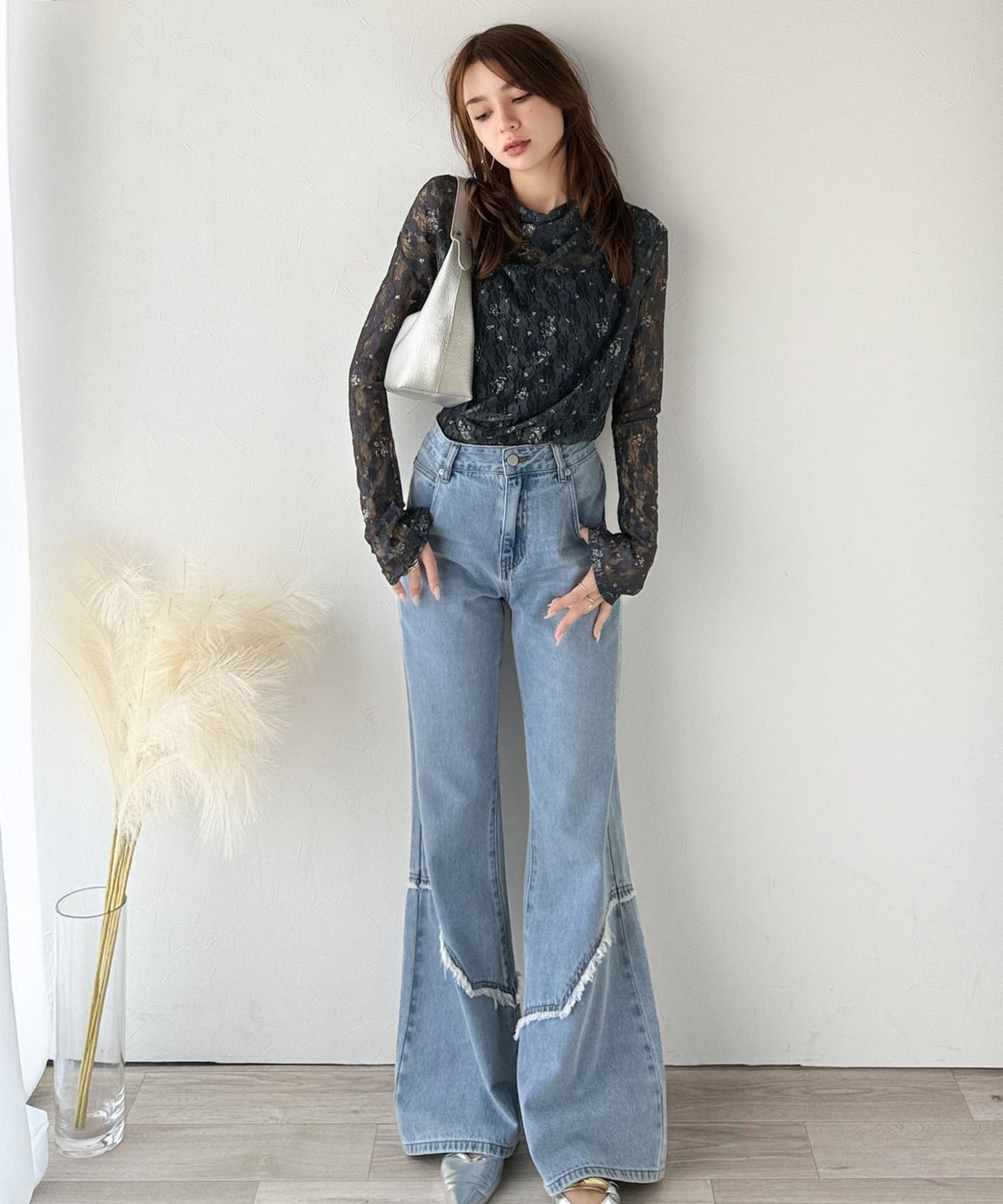 【mily bilet】甘さと上品さを叶える。着回し抜群な花柄レースフラワープリントドレープカットソー(長袖) mi1269005
