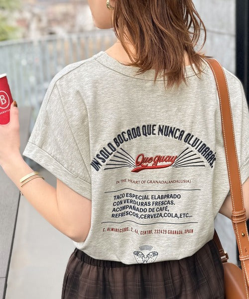 《JaVaジャバコラボ》背中で魅せる。バック刺繍フレンチスリーブTシャツ（半袖） jv1050358