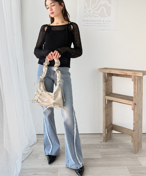【mily bilet】大人かわいい肌見せを叶える。プレートデザイン前後2WAYメッシュ編み肩リボンニットプルオーバー（長袖） mi1259014