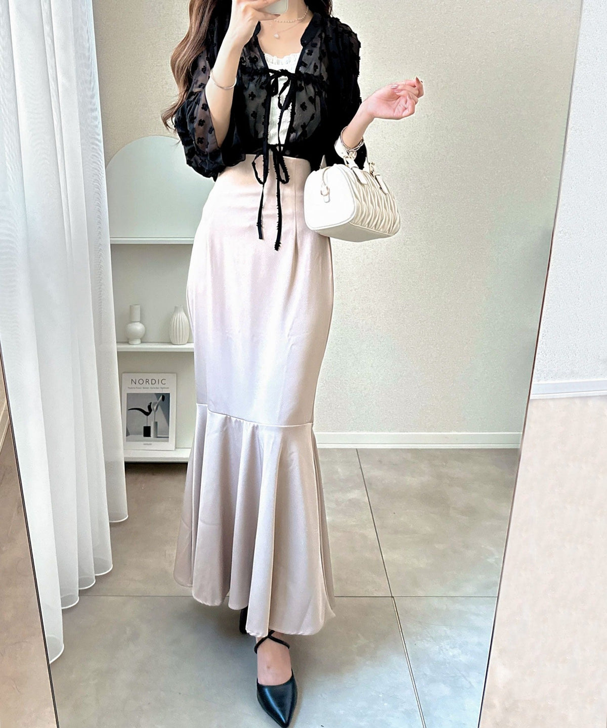 【mily bilet】透け感シフォンでつくる、大人の可憐スタイル。花柄シフォンカーデブラウス（長袖） mi1019105