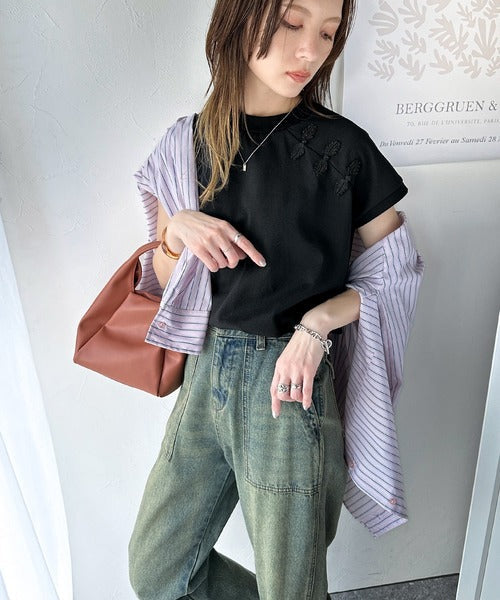 シンプルだけど個性あふれる。チャイナボタンモックネックフレンチT ce1010387