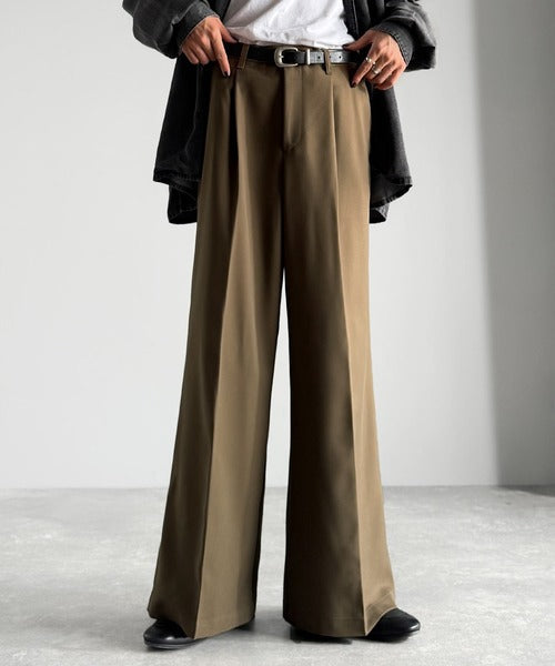 【Classical Origin】「美しい落ち感。」 ワンタックセンタープレスフレアスラックス／One-tuck center-pressed flared slacks co1150042