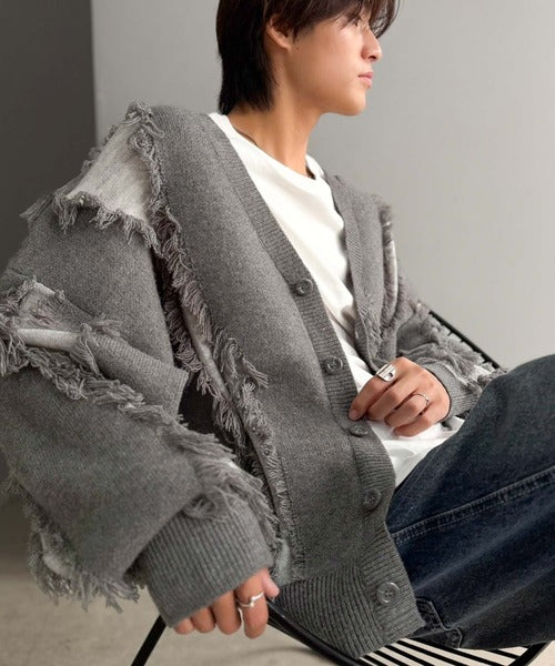 《JaVaジャバコラボ》配色×フリンジ、圧倒的存在感。配色フリンジVネックニットカーディガン jm1260632