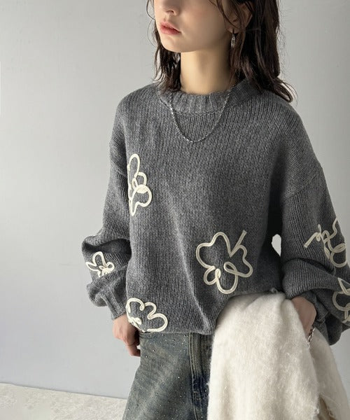 【mily bilet】秋冬のあったかニット。ウールライクフラワーコード刺繍ニットプルオーバーニット mi1149064