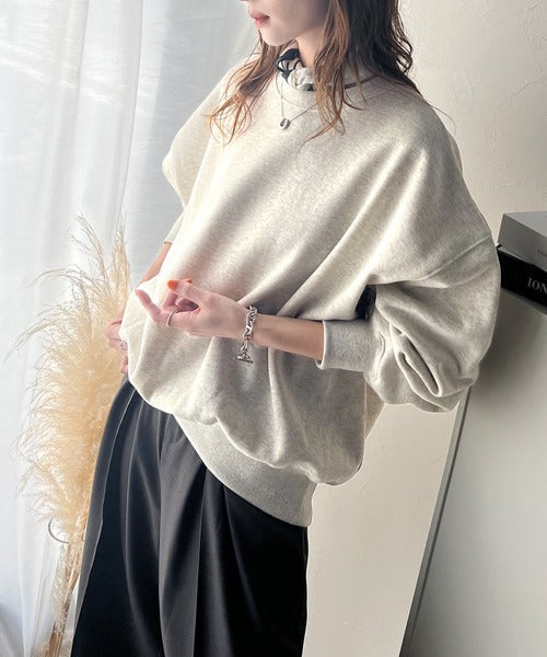 シーズンムード漂う。バック刺繍ロゴ裏起毛スウェットプルオーバー ce1260248