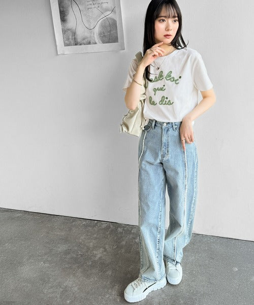【mily bilet】着るだけでオシャレ感！ロゴプレート付きカラーフレンチコード刺繍Tシャツ(半袖) mi1329015
