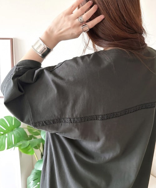 《JaVaジャバ コラボ》一枚で決まる抜け感シルエット。ハシゴレースオーバーサイズロングワンピース jv1050379