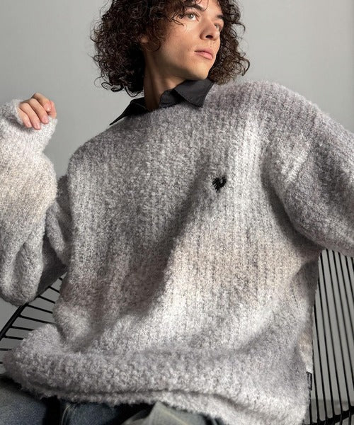 【Classical Origin】「質感で魅せる。」Gradient Boucle Knit Crew Neck Sweater／ブークレー素材グラデ―ションクルーネックセーター co0780013