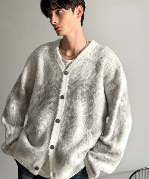 【Classical Origin】「まるで毛布。」モヘアライクシャギー素材Vネックカーディガン／Mohair-Like Shaggy Knit V-Neck Cardigan co0780003