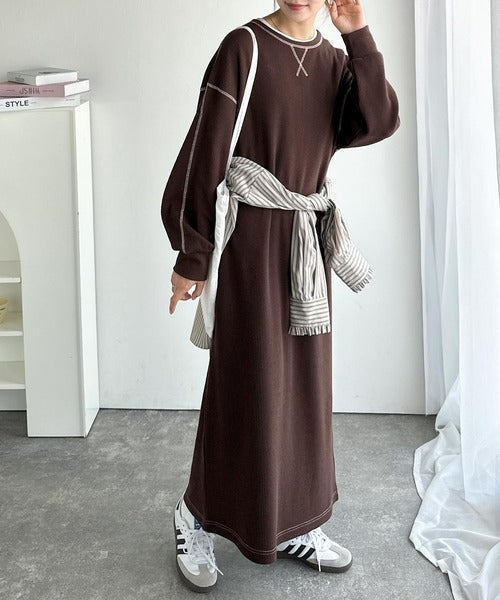 《JaVaジャバコラボ》後姿が可愛い◎配色ステッチワッフルロングワンピース（長袖） jv1260504
