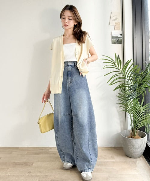 《JaVaジャバコラボ》ゆるっと可愛い、最旬シルエット。バレルレッグワイドカーブデニムパンツ jv1400004