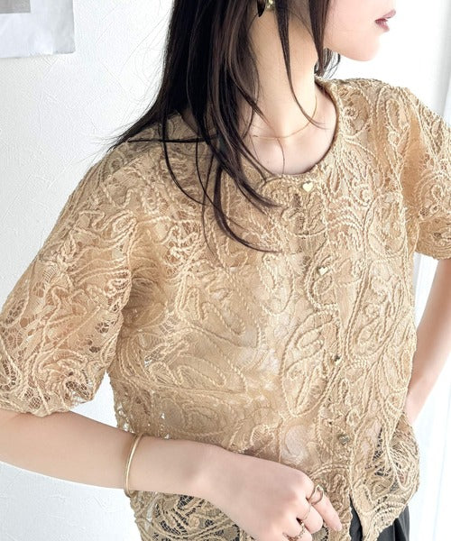 【mily bilet】大人の華やかトップス。ハートボタン使い前後2way花柄レースコード刺繍カーディガン(半袖） mi1019069
