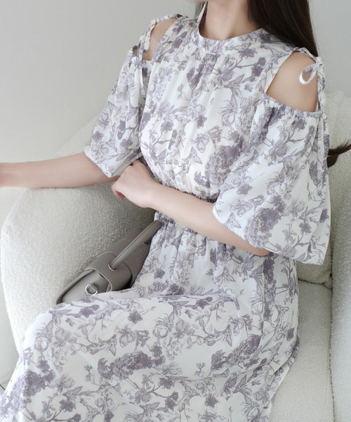 【mily bilet】爽やかで優雅な大人フェミニン。肩開きリボン２WAY花柄バルーン袖ワンピース（ロング丈） mi1139084