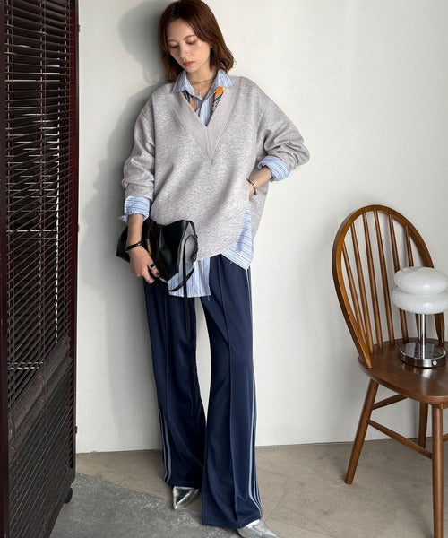 「大人の余裕感」をまとえる！Vネックダンボールカットソー（長袖） ce1110155