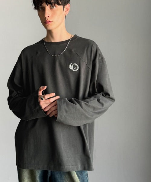 【Classical Origin】「1枚でキマる」。Dart Stitching Oversized T-Shirt／綿100％ダーツ切り替えオーバーサイズTシャツ（長袖） co1150037
