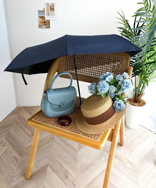 '-13.7℃。開けば涼しい空間を作れる。PROTECT U_超軽量晴雨兼用折り畳み傘 ce1340001
