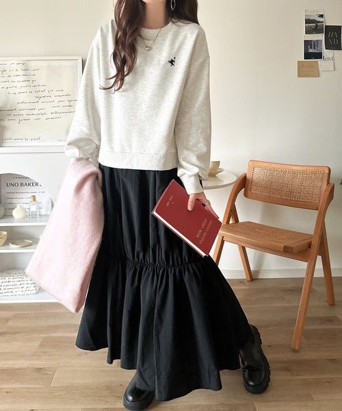 一枚でコーディネートが完成する優秀アイテム◎胸刺繍ドロスト裏起毛ドッキングワンピース ce1020325