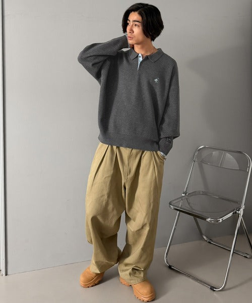 《JaVaジャバコラボ》ラフなのに、きちんと映える。配色スウェットライク胸刺繍入りポロ襟ニット（オーバーサイズ） jo1250005