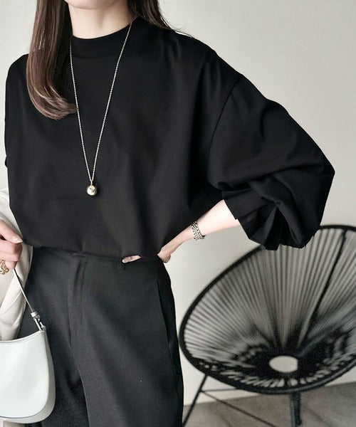 ひとさじの甘さ。微光沢仕立て、シルケット加工ハイネックキャンディスリーブTシャツ（長袖） ce1020306