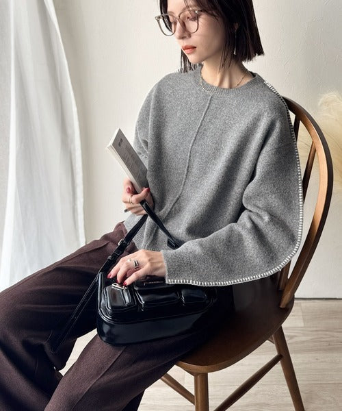 《JaVaジャバ コラボ》一枚でこなれる、立体感スリーブ×配色ステッチ。バナナスリーブ配色ステッチニット jv1020272
