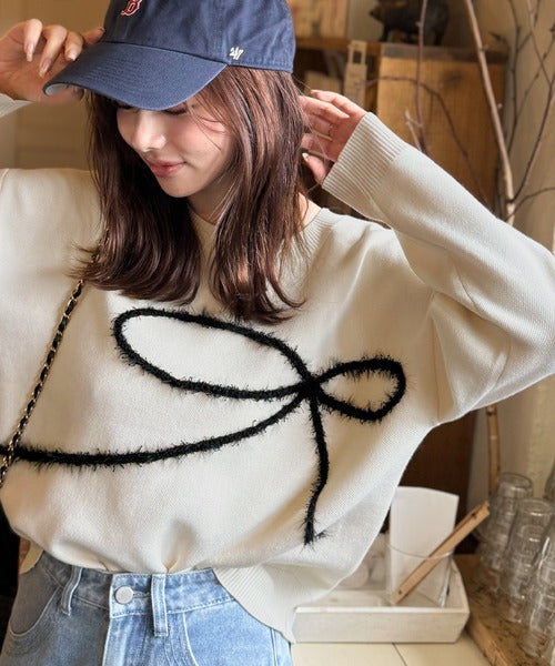 【mily bilet】ゆるっと可愛げ、ふわっと存在感。リボンフェザーコード刺繍ニット（長袖） mi1029130