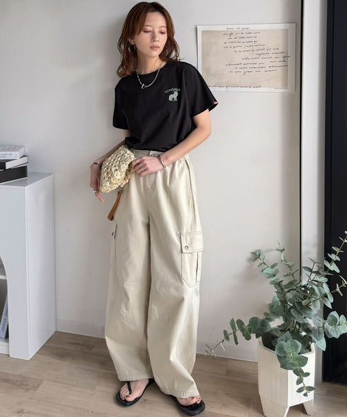 《JaVa ジャバコラボ》大人の遊び心をプラス。綿100％オオカミ刺繍Tシャツ（半袖） jv1330074