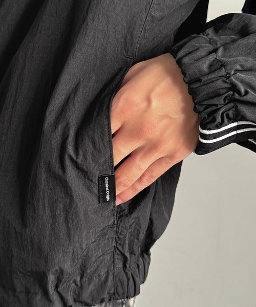 【Classical Origin】「大人ストリート。」サイドライン仕様ナイロントラックジャケット／Side Line Accents Nylon Track Jacket co1150063