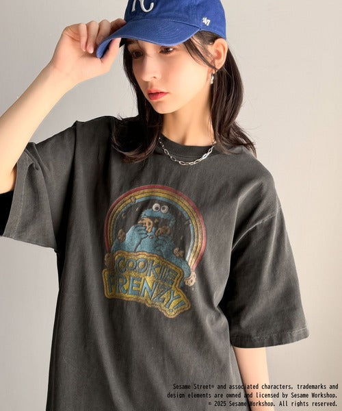 大人カジュアルにハマる。綿100％セサミキャラピグメント加工ビッグTシャツ cm1330004
