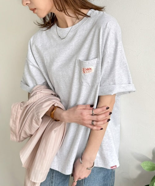 《JaVaジャバコラボ》あなたはどのアニマル推し！？ヴィンテージライクな表情を楽しむ。コットン100% アニマルサガラ刺繍ワッペン付きTシャツ jo1320015
