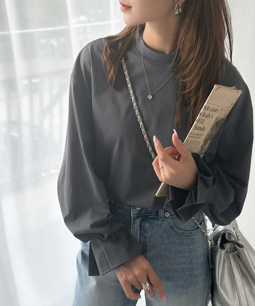 ひとさじの甘さ。微光沢仕立て、シルケット加工ハイネックキャンディスリーブTシャツ（長袖） ce1020306