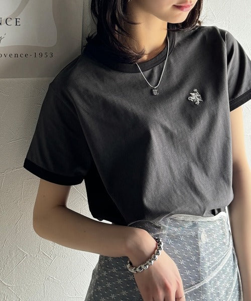 【sustaina+】デイリースタイルをアップデート。オーガニックコットン混 綿100％胸刺繍リンガーTシャツ ce1260400